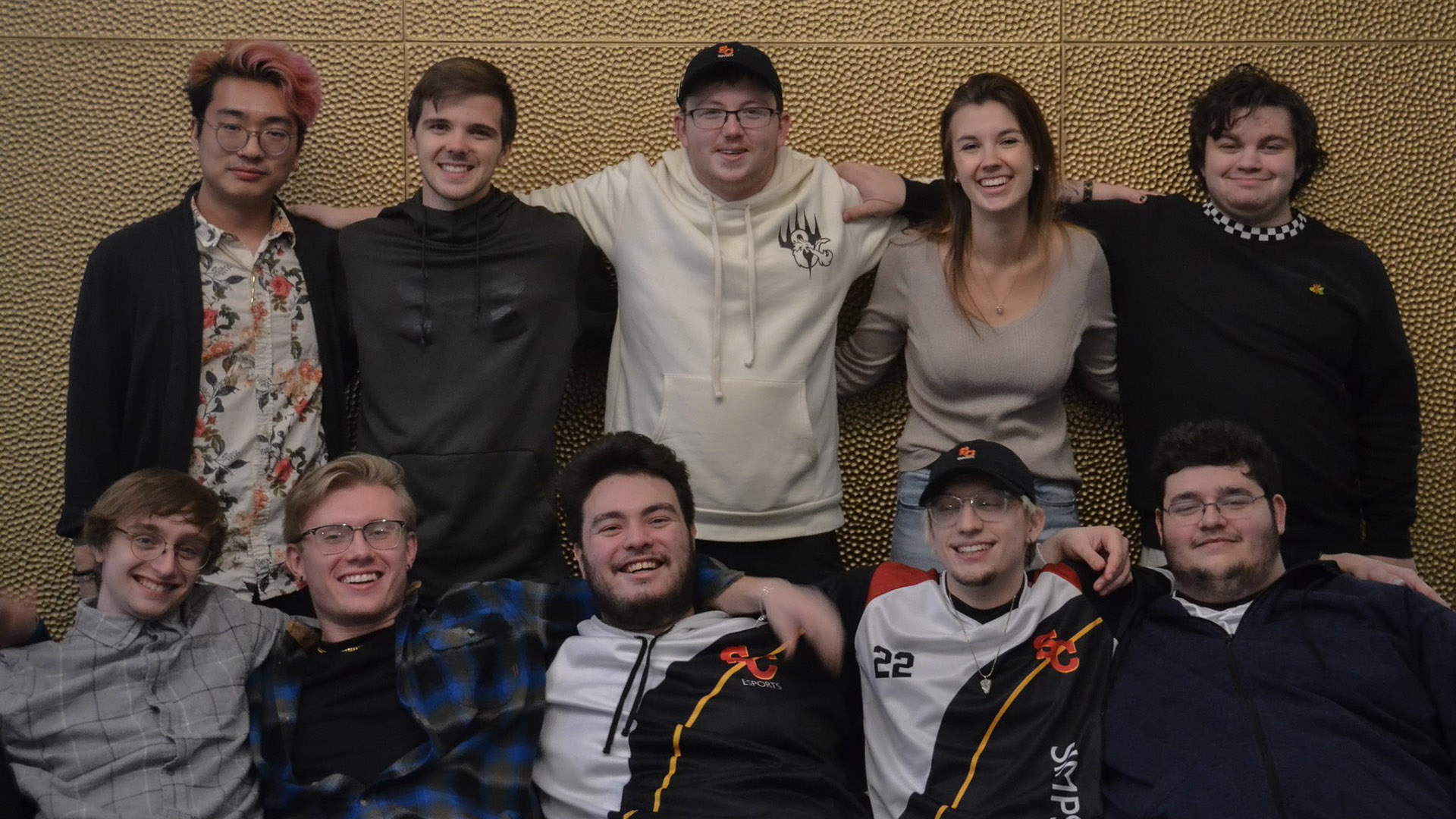 Group esports shot